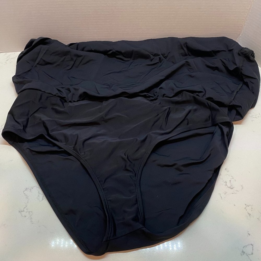 NWT Christina Black Skirted Bottom Swimsuit